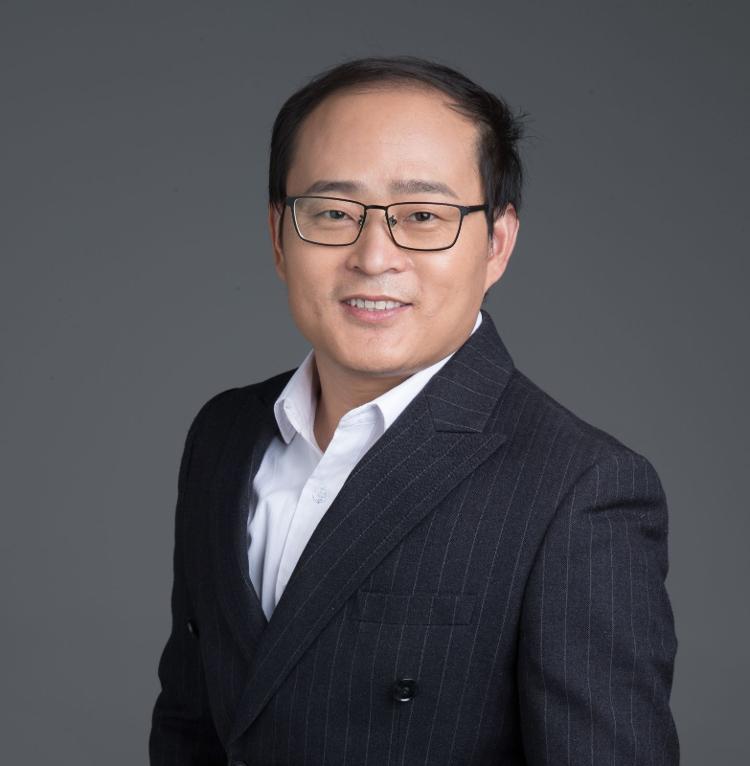 以獨創(chuàng)技術引領稅務服務未來——鯨算盤集團技術總監(jiān)李坤談技術創(chuàng)新與團隊力量